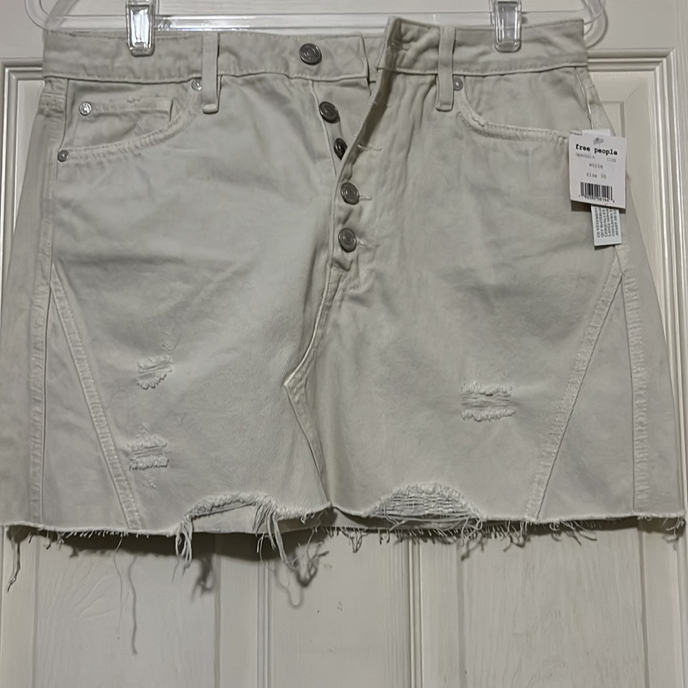 NWT $60 Free People | We the Free | Distressed & Ripped Denim Jean Skirt - Picture 5 of 13